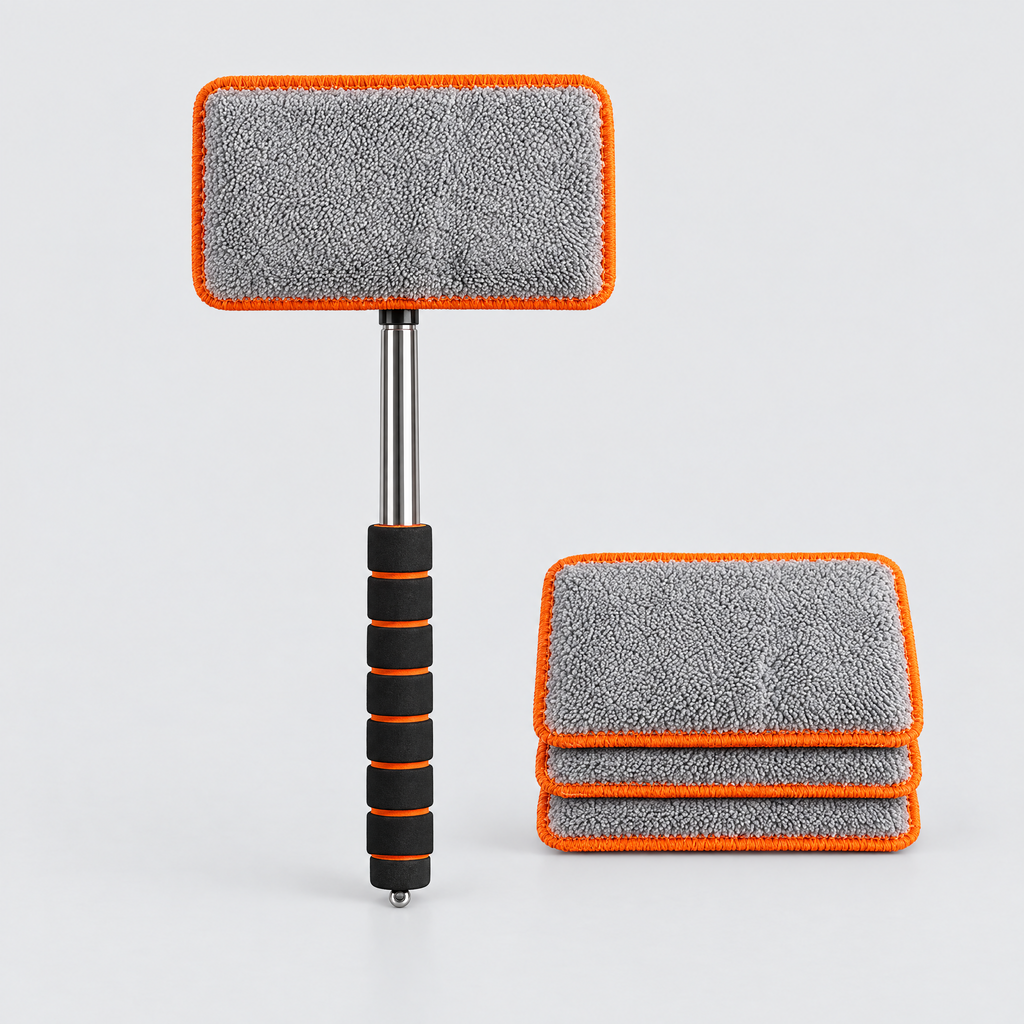 Telescopic windscreen cleaning tool with four microfiber pads